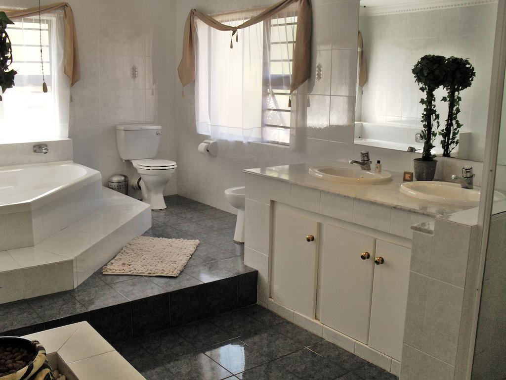 8 Royal Palm B&B Umhlanga Bilik gambar