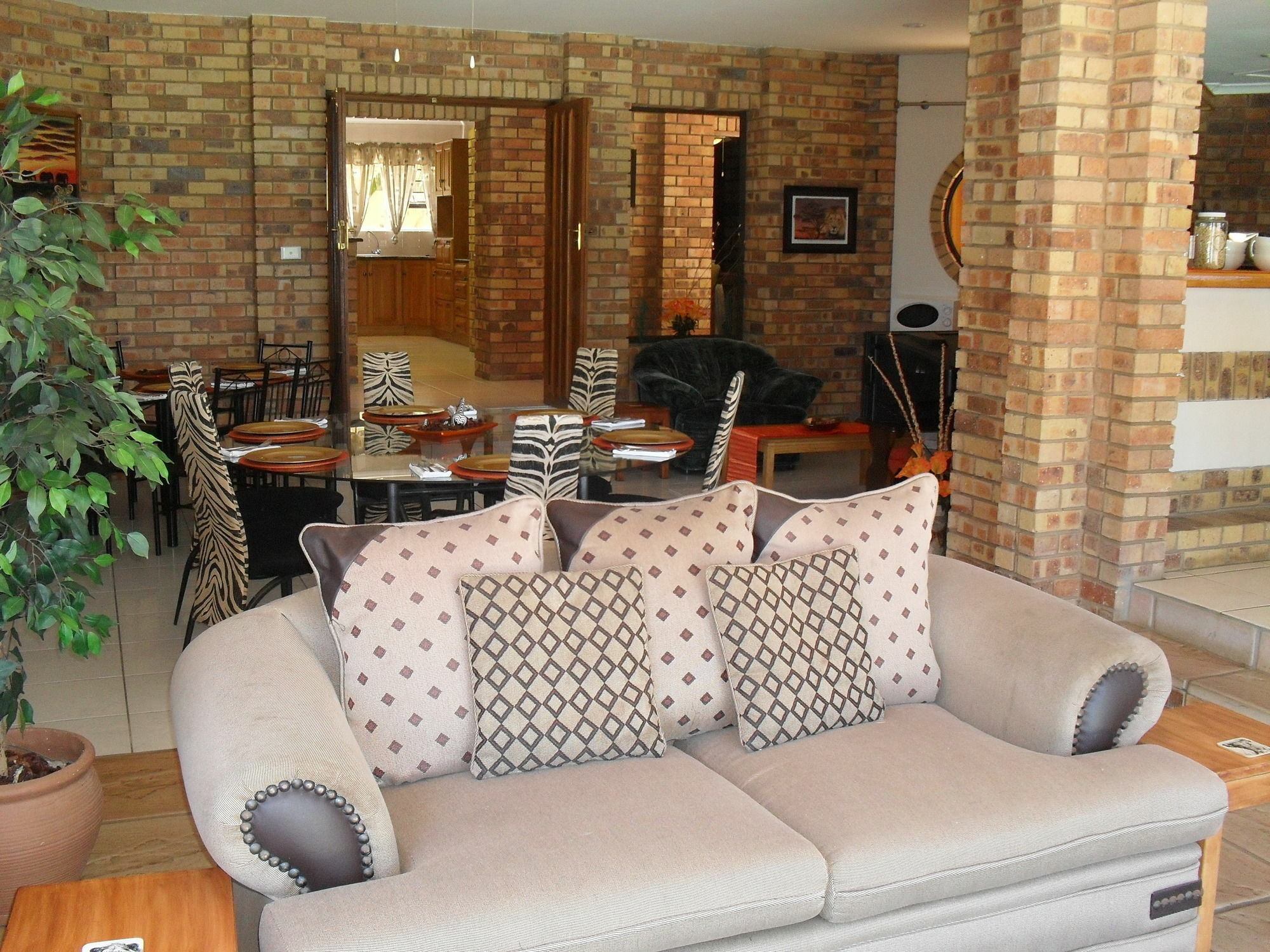8 Royal Palm B&B Umhlanga Luaran gambar