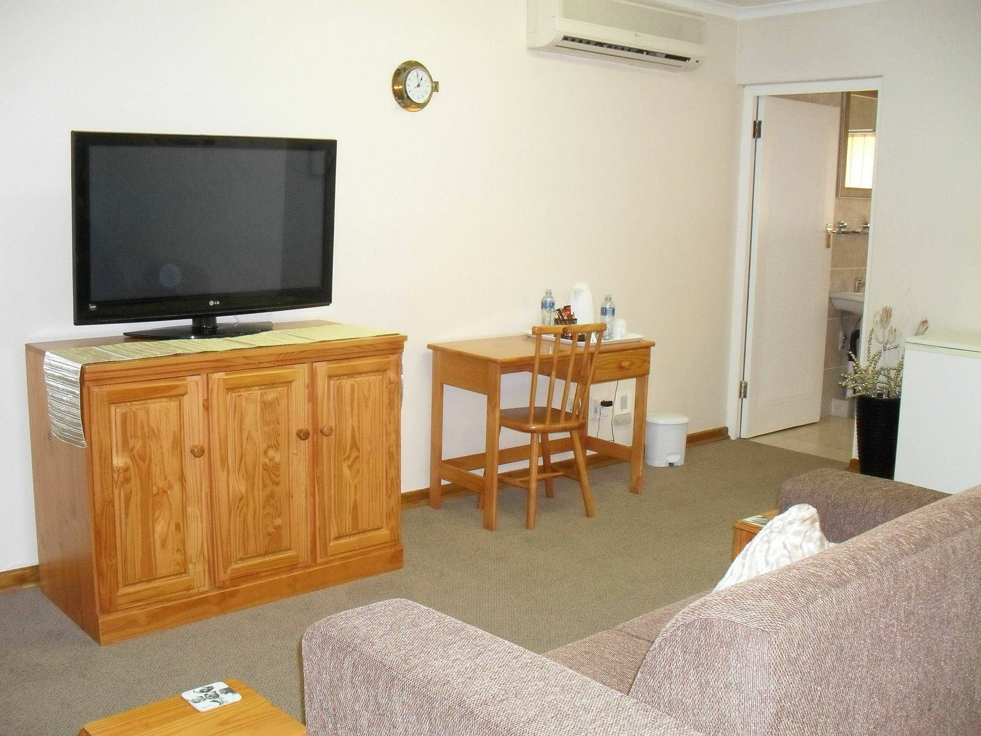 8 Royal Palm B&B Umhlanga Luaran gambar